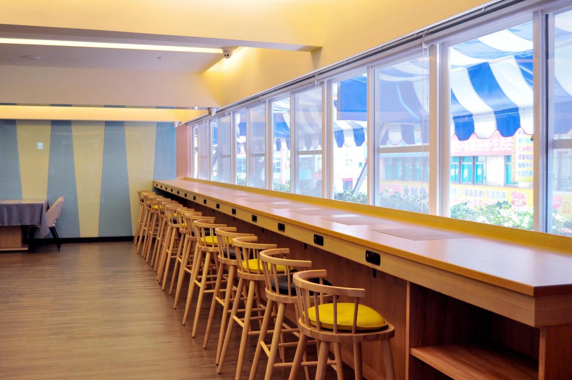 Fish Hotel גאושיונג מראה חיצוני תמונה