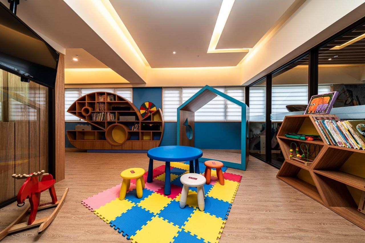 Fish Hotel גאושיונג מראה חיצוני תמונה